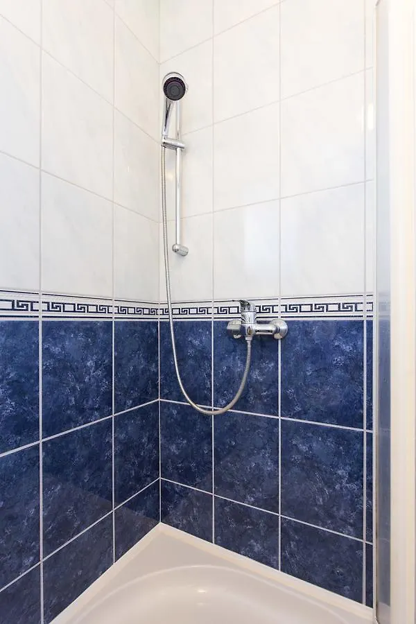 Apartments Isabela Punat By El-Pi Tours 0*,  קרואטיה