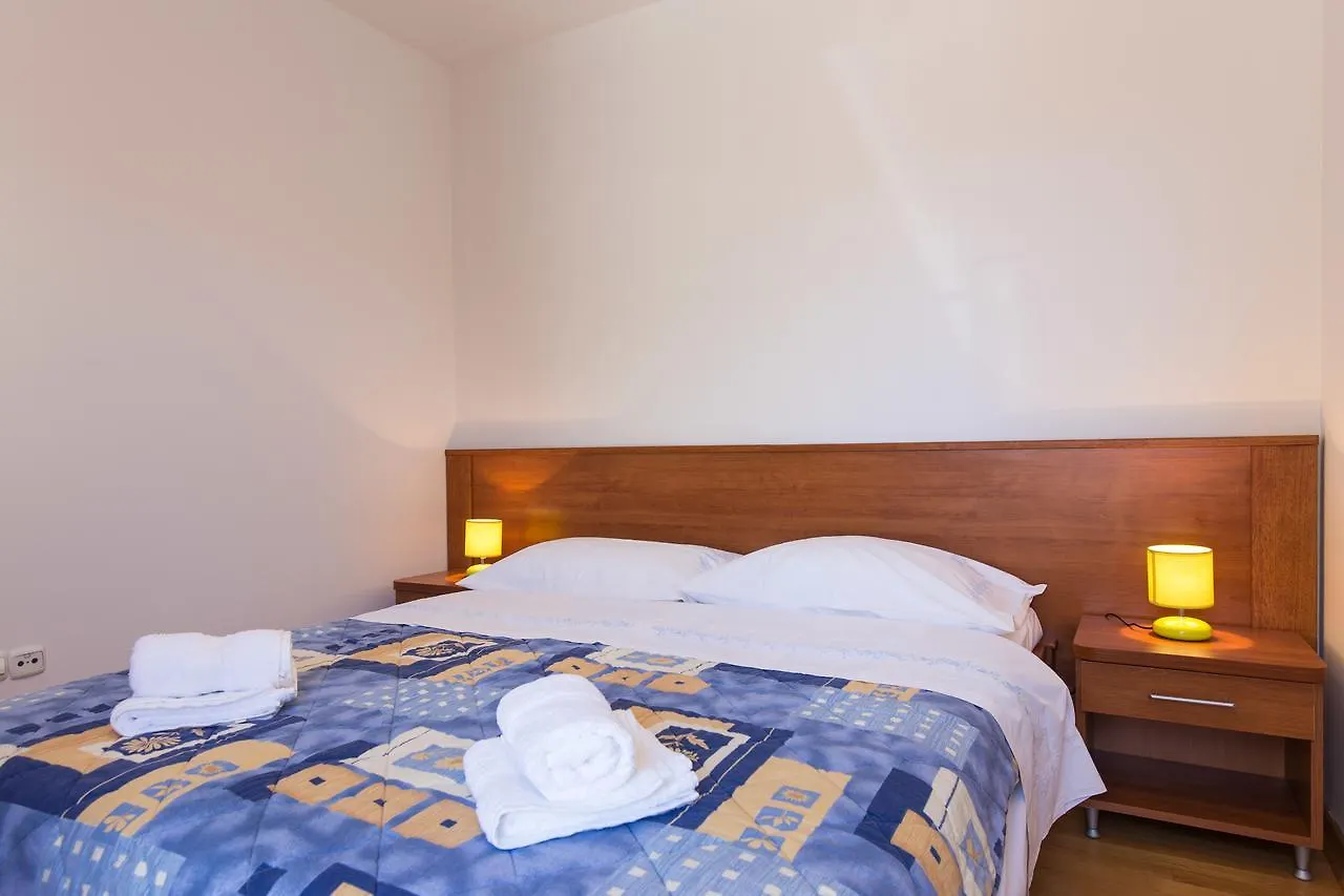 Apartments Isabela Punat By El-Pi Tours