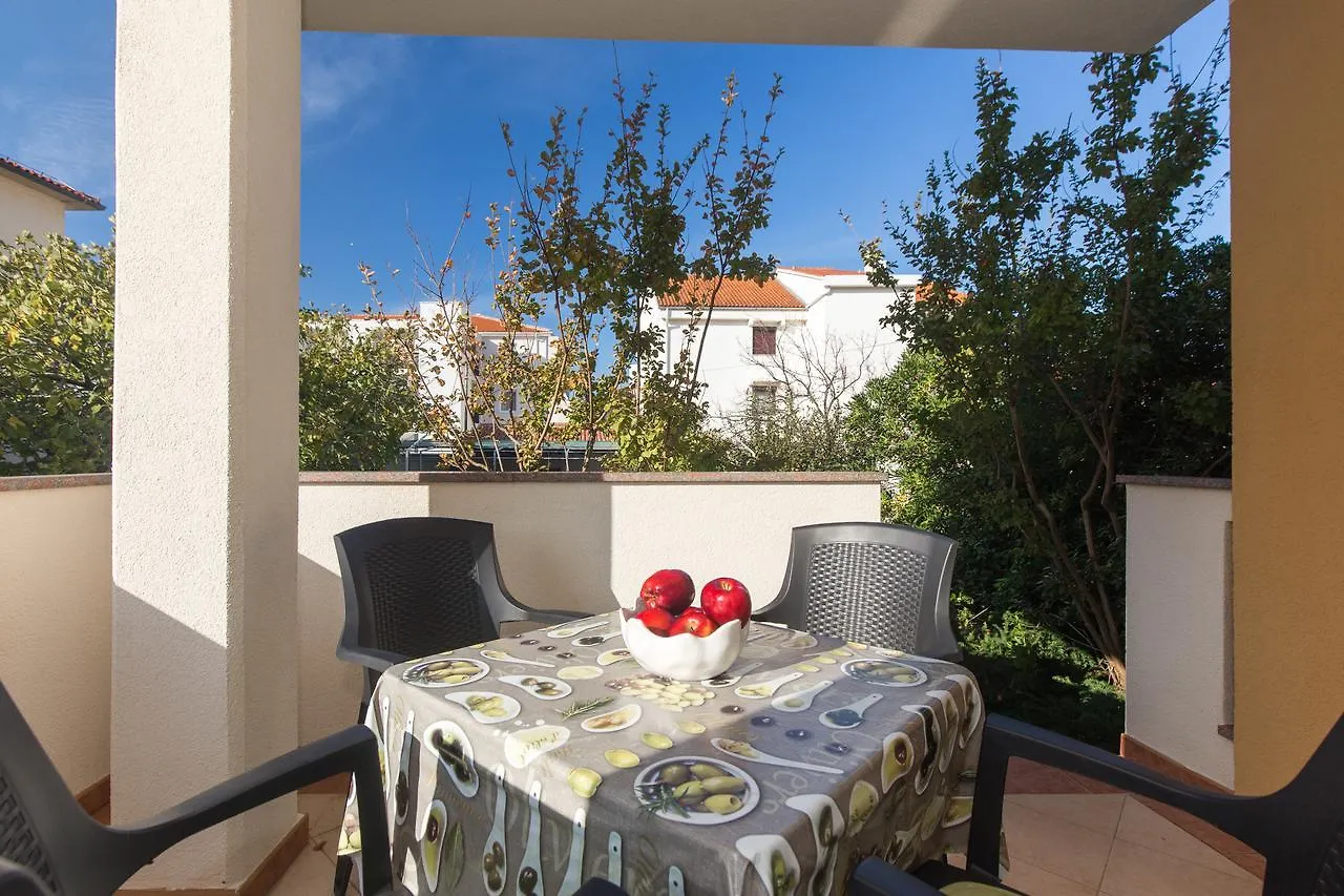 Apartments Isabela Punat By El-Pi Tours