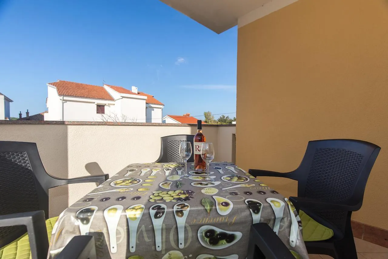 Apartments Isabela Punat By El-Pi Tours
